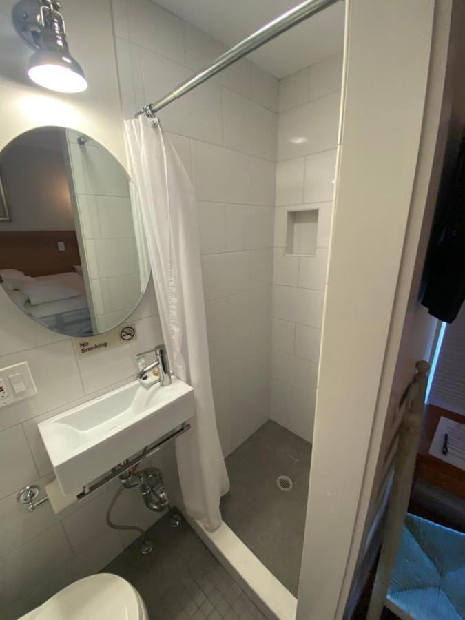 The Clarendon House Bed & Breakfast Provincetown Bagian luar foto